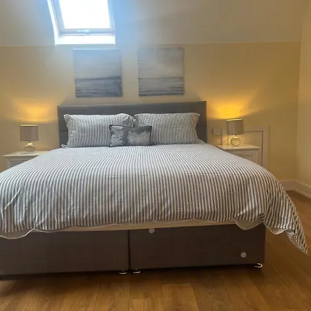 וילה Lodges 23 Luxury Living At River קנמארה